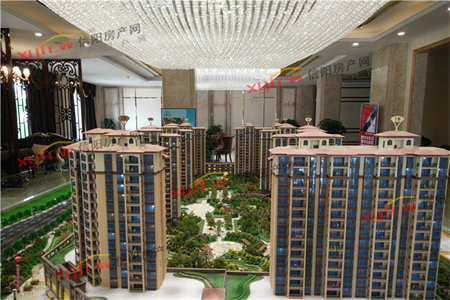 龙都龙苑尚城套三，精装未住，好楼层，带附房